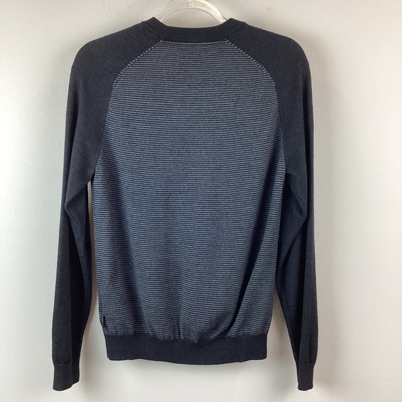 Ted Baker London Gray & Black Crewneck Sweater | Medium (3) - Picture 5 of 12